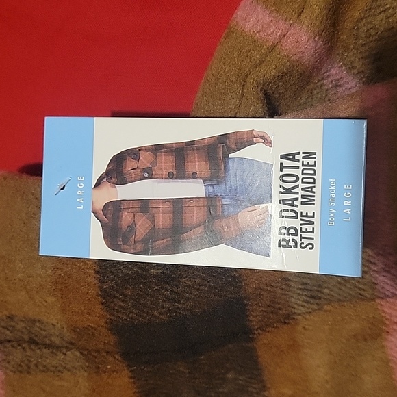 NWT Women's BB Dakota Shacket by Steve Madden - Picture 2 of 8